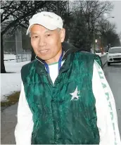  ??  ?? Quoc Nimh Nguyen, 62 ans, qui s’est fait crier «Hey Chinois» par un agent de police de Montréal en 2015.