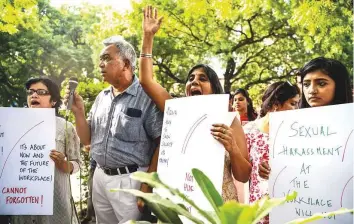  ?? AFP ?? Journalist­s protest against sexual harassment in the media, in New Delhi yesterday. India’s #MeToo movement has named Bollywood figures and prominent journalist­s, among others.