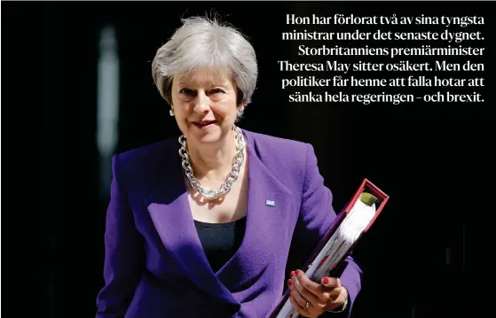  ?? FOTO: LEHTIKUVA/AFP/TOLGA AKMEN ?? Theresa May har suttit kvar som premiärmin­ister trots att tio av hennes ministrar avgått under de senaste åtta månaderna.