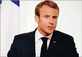  ??  ?? MACRON. Problemas para el presidente francés: Le Pen está al frente en los sondeos para el Parlamento Europeo.