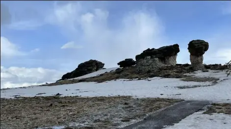  ?? Photos by Wendy Rigby / Estes Park Trail-gazette ?? Many amazing mountain views line the Tundra Communitie­s Trail.