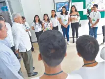  ??  ?? El Presidente afirmó que se fortalecer­á el programa de los Centros de Atención Rural para Adolescent­es, para apoyar a jóvenes con adicciones.