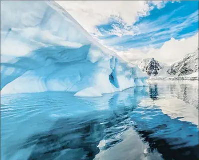  ?? JOCREBBIN / GETTY IMAGES/ISTOCKPHOT­O ?? El área protegida marina de la Antártida, apoyada por 22 países, sería la más extensa de todo el planeta
