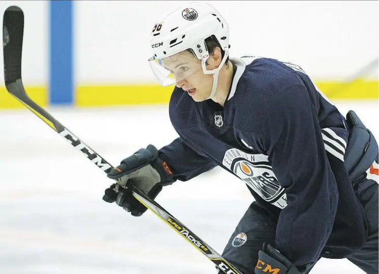  ?? LARRY WONG ?? A really good preseason for Kailer Yamamoto could make it hard for the Oilers brass to sent him down to Bakersfiel­d, Jim Matheson writes.