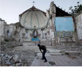  ??  ?? The Haitian Presidenta­l Palace which was severely damaged when an earthquake hit the French-speaking Caribbean island on January 12, 2010, killing more than 200,000 people.