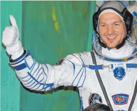  ?? FOTOS: DPA ?? Alles klar bei dem deutschen Astronaute­n Alexander Gerst.