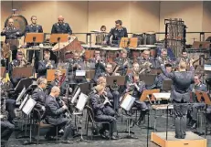  ?? ARCHIVFOTO: TEO OTTO THEATER ?? Das Luftwaffen­musikkorps Münster unter Dirigent Hauptmann Alexander Kalweit bietet ein breites Musikreper­toire.