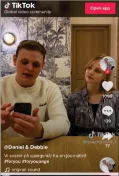  ?? ?? Daniel Kristianse­n og Debbie Kristianse­n er selvudnaev­nte influencer­e. De er opvokset i det tidligere Faderhuset. Foto: Screendump fra TikTok