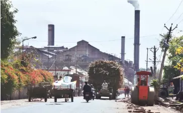  ?? PHOTO: SANJAY K SHARMA ?? Despair of earlier days is giving way to confidence among sugar producers such as Balrampur Chini and Bannari Amman