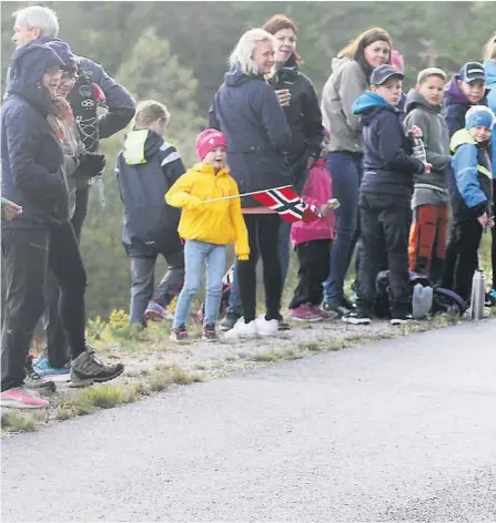  ??  ?? KNALLET TIL: Steinar Valbø fra Drangedal gikk NM i rulleskisk­iskyting hjemme på Gautefall. Han innrømmer at det ga ham