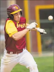  ?? Mark Conrad / For Hearst Connecticu­t Media ?? St. Joseph High School’s Jake DeLeo tries to out run a throw to first during a game against Westhill High School in May, 2018.