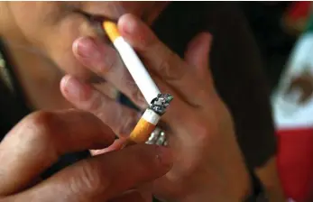  ?? /ARCHIVO ?? La campaña “Your Number” anima a los neoyorquin­os a dejar de fumar.