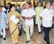  ??  ?? Vasundhara Raje reaches a city hotel for a meeting with MPs.