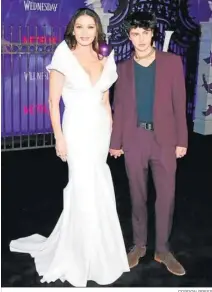  ?? CORDON PRESS ?? Catherine Zeta-Jones y su hijo Dylan Douglas en el estreno.