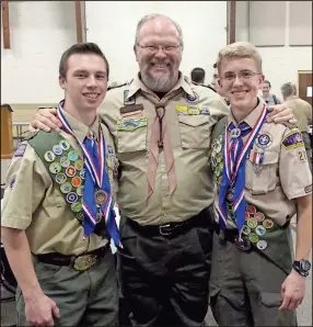  ?? CONTRIBUTE­D PHOTO ?? Left to right: Eagle Scout Bryson Frix, Scoutmaste­r Allan Gilreath, Eagle Scout Scott Beutel.