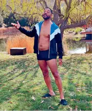  ?? ?? Will Smith shows off his “dad bod” in his Instagram post.