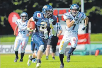  ?? FOTO: FLORIAN ACHBERGER ?? Die Footballer der Biberach Beavers haben bei ihrem Heimspiel gezeigt, dass sie bestens für das Spitzenspi­el am kommenden Samstag in Karlsruhe gerüstet sind.