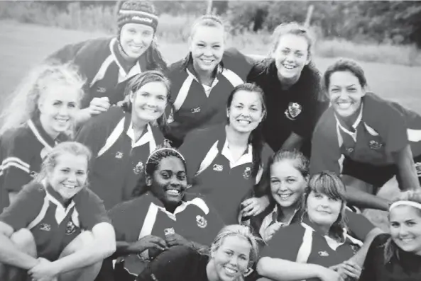  ??  ?? The Stringers hope the death of daughter Rowan, here with her teammates, middle row, second from left, will serve as a wake-up call for Canada on concussion­s in youth sports.
