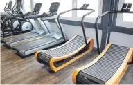  ?? FOTO: STA ?? Eine Vielzahl moderner Fitnessger­äte bietet das Therafit Zentrum Aulendorf 2.0.