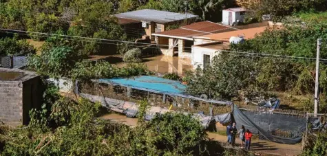  ?? Foto: Alessandro Fucarini, afp ?? Bei einer Familienfe­ier in diesem Haus auf Sizilien fanden neun Menschen den Tod.