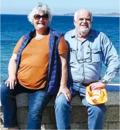  ??  ?? Magret Rea and Terry Hennessy at Anzac Cove as part of their Turkey tour before their coronaviru­s journey began.