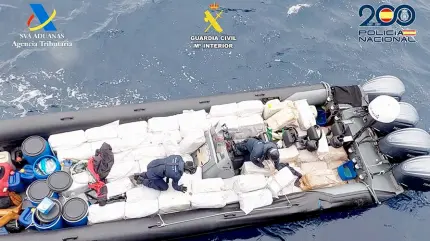  ?? AFP photo ?? Image released by Spanish Guardia Civil shows a speedboat, carrying over four tonnes of cocaine, which was seized by Spanish police off the Canary Islands.—