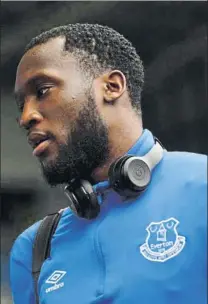  ?? FOTO: EFE / GETTY IMAGES ?? Mourinho y Lukaku, de nuevo juntos El portugués le escribió para pedirle que aceptase la oferta del Manchester United