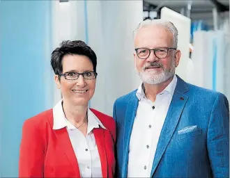  ?? [ Sadler ] ?? Manuela Geyer-Sadler und Manfred Geyer erwarten auch heuer ein zweistelli­ges Wachstum.