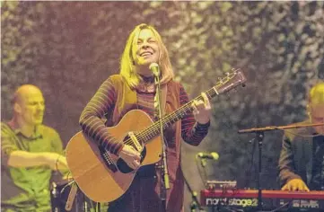  ?? ROSS GILMORE/REDFERNS ?? Singer-songwriter Rickie Lee Jones performs at the Celtic Connection­s Festival at the Glasgow Royal Concert Hall in Glasgow, Scotland, in 2016.