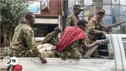  ??  ?? Amhara militia groups, seen here in November 2020, are being joined in Tigray by other regional militias