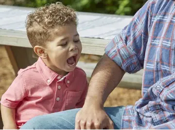  ??  ?? Toddler biting and hitting are normal. Kids bite and hit when they can’t yet express their needs safely.