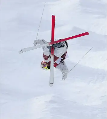  ?? PHOTOS: JEAN LEVAC ?? Mikael Kingsbury said he wanted to set the tone for the field on the first day of qualifiers in the men’s moguls event. The six-time World Cup champ did just that with Friday’s best score.