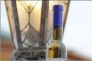  ?? KENT STATE UNIVERSITY AT ASHTABULA — JASON TIROTTA ?? Kent State Ashtabula “17” Vidal Blanc Ice Wine