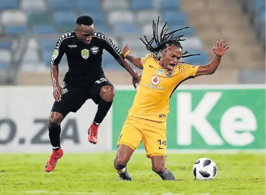  ?? Picture: ANESH DEBIKY/GALLO IMAGES ?? WHAT A SCRAP: Siphiwe Tshabalala, of Kaizer Chiefs, right, and Sekela Sithole, of Stellenbos­ch FC, fight for possession during their Nedbank Cup soccer match in Durban on Saturday