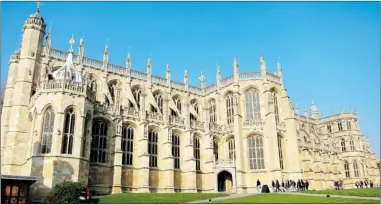  ?? JOHN LEE/ POSTMEDIA NEWS ?? St. George’s Chapel, where several monarchs are entombed, is one of the highlights of Windsor Castle.