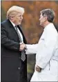  ?? CAROLYN KASTER/AP 2018 ?? President Trump is seen with White House physician Dr. Ronny Jackson after his first checkup as president.