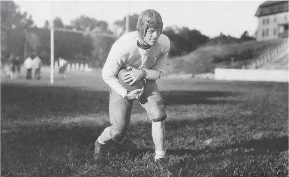  ?? The Associated Press ?? Dutch Clark played at Pueblo Central and Colorado College before moving on to the NFL’S Portsmouth Spartans/detroit Lions from 1931–1938.