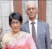  ?? Supplied ?? VINOTHAKUM­ARI and Krishnaswa­mi Pillay celebrated their diamond anniversar­y on April 8.
BELOW: The couple on their wedding day in 1962. |