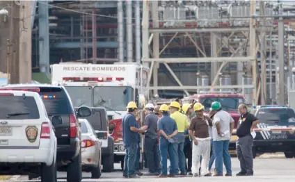  ??  ?? En julio de 2014, una explosión suscitada en la central San Juan de la AEE provocó la muerte de dos empleados y otros dos sufrieron lesiones corporales mutilantes.