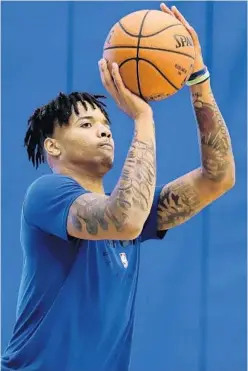  ?? JOE BURBANK/ORLANDO SENTINEL ?? Markelle Fultz and his teammates will soon get to do workouts at the team facility.