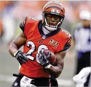  ?? GARY LANDERS / ASSOCIATE D PRESS ?? The Bengals should look to get more out of rookie Joe Mixon and the running game.