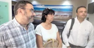  ?? FE ?? Desde la izquerda los renunciant­es al COD Francis Soto, Irina Pérez y José Manuel Ramos.