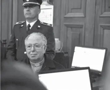  ?? AGENCE FRANCE PRESSE ?? Chilean priest Fernando Karadima appears in court in Santiago to testify in a civil lawsuit against the Archdioces­e of Santiago for allegedly sexual abuse cover up.