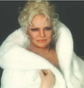  ??  ?? Singer Peggy Lee was known as an immense talent, a temperamen­tal diva, fierce litigant and “a pain in the ass.”