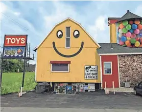  ?? SUBMITTED RENDERING ?? The Smiley Barn will likely return to Delafield.