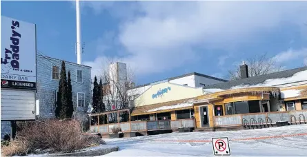  ?? CAROLE MORRIS-UNDERHILL ?? Fry Daddy's Fry and Grill restaurant, which opened in Windsor during the summer of 2013, officially closed Dec. 31, 2021. The owner still has a Fry Daddy's location in Sackville.