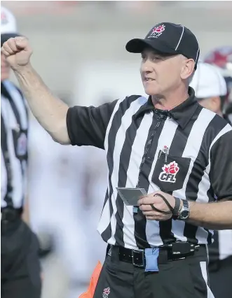  ?? POSTMEDIA FILES ?? Under the NFL-CFL Officiatin­g Developmen­t Program, a group of National Football League officials will work as part of CFL crews during pre-season and regular-season games in June and July.