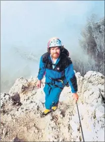 ??  ?? Reinhold Messner, a la izquierda, y Krzysztof Wielicki, en sendas imágenes de archivo. Dos mitos vivos del alpinismo