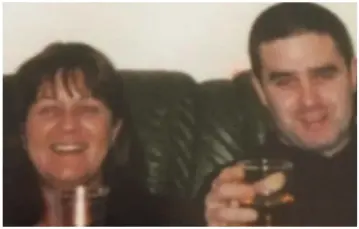  ??  ?? Richard with sister Jean, far left, and above, with sister Julie, and main picture, his mum Jean Doolan