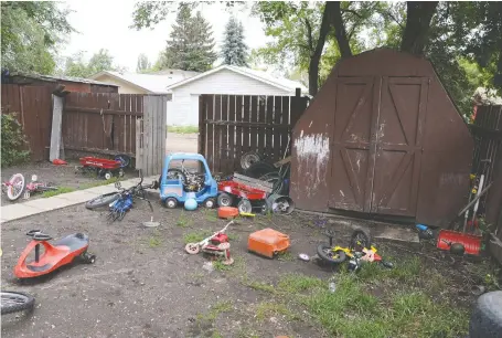  ??  ?? A court exhibit shows where Tyler Applegate, 27, was fatally shot in his 33rd Street West yard after he chased away a man urinating nearby.